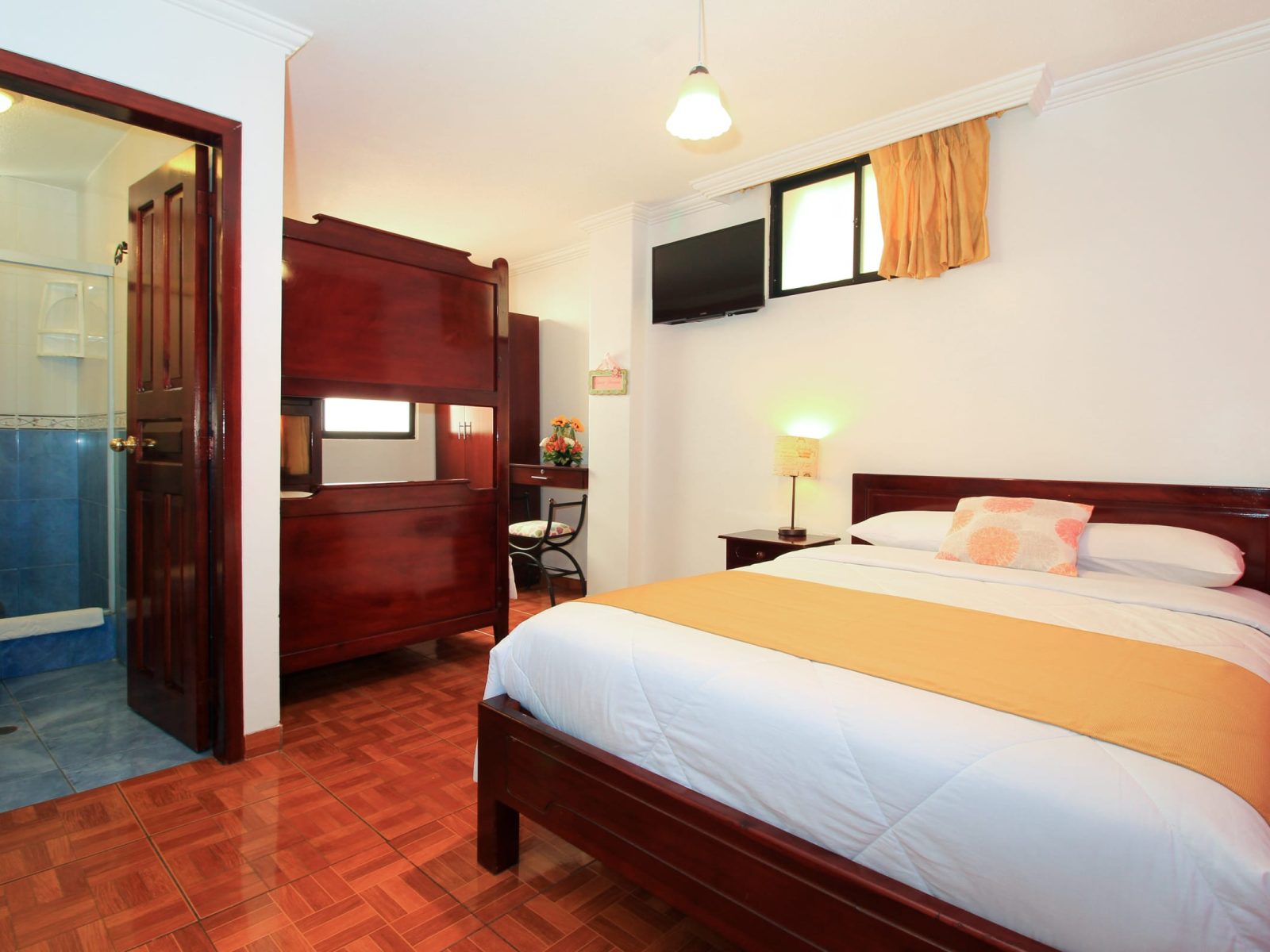 Hotel La Rosario Quito Centro Histórico Dormitorio compartido (3)