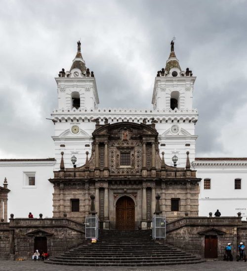 Iglesia_de_San_Francisco,_Quito,_Ecuador,_2023